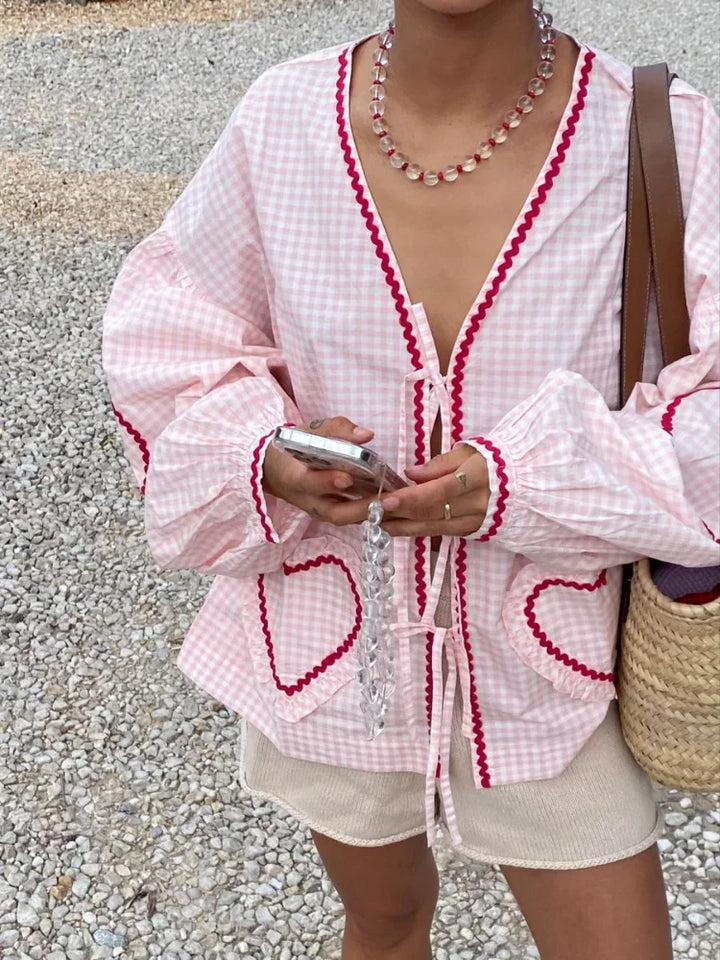 MILA - Blouse en forme de cœur