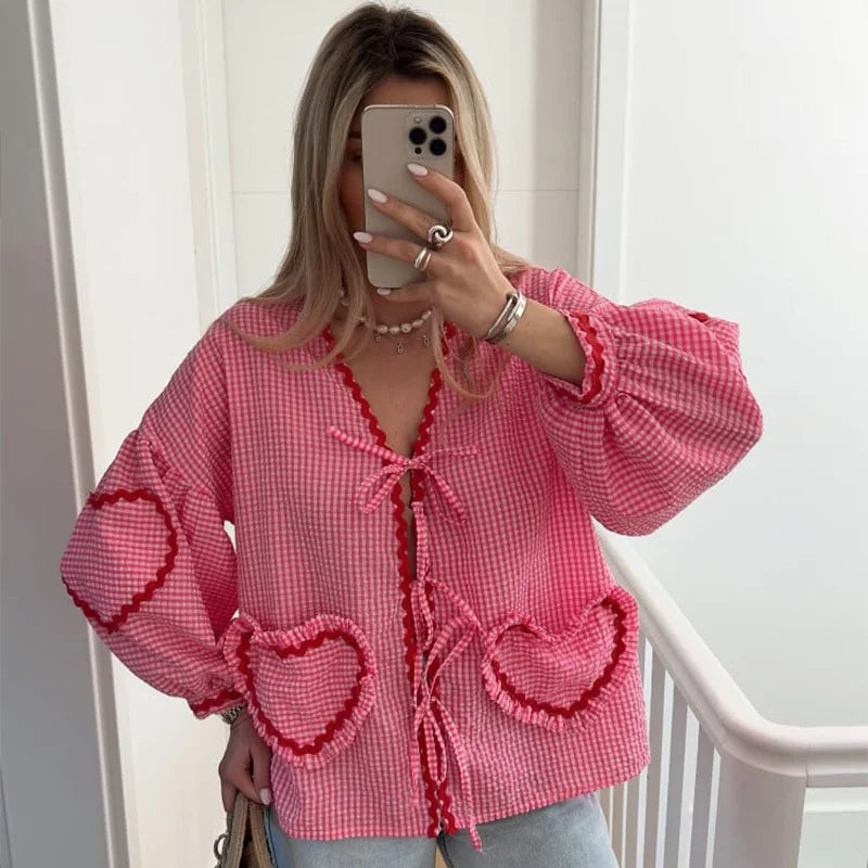 MILA - Blouse en forme de cœur
